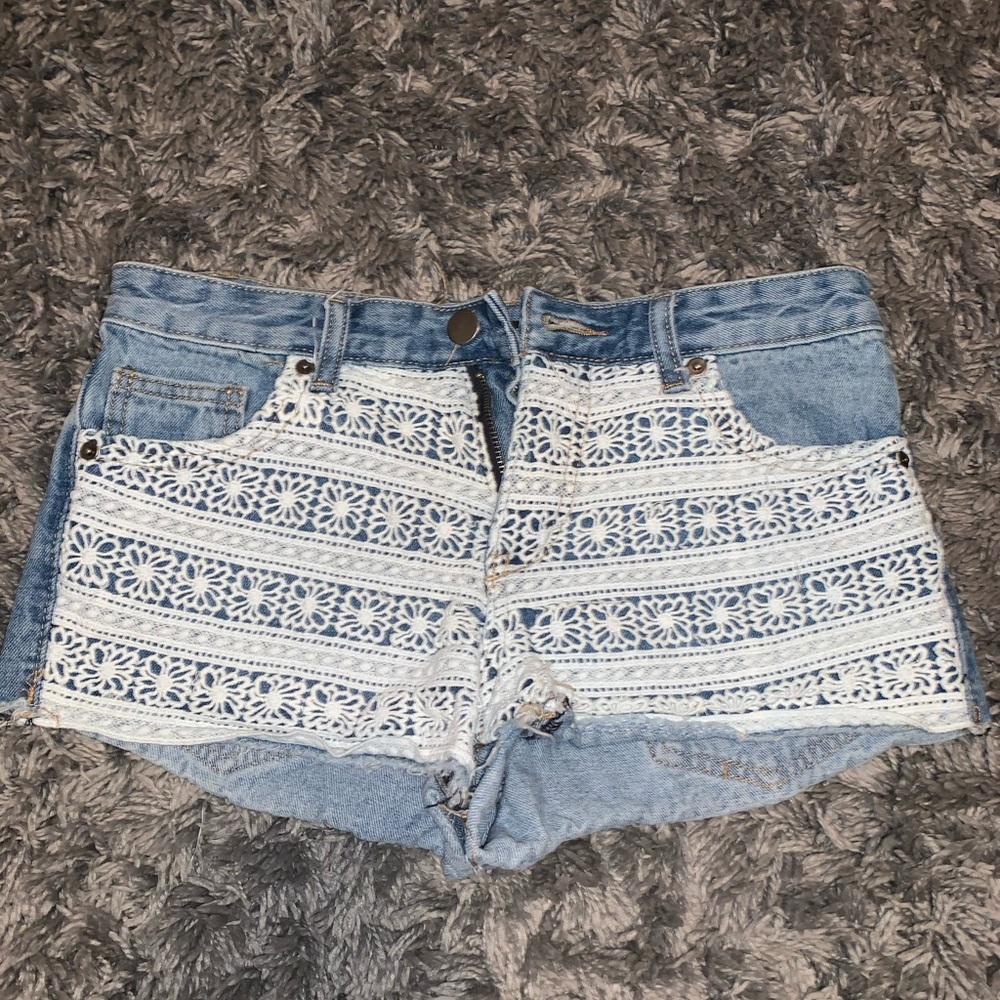 Lot of 3 shorts.